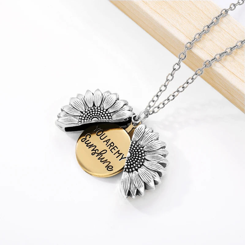 Colar Girassol - Você é Meu Raio de Sol - Aço Inoxidável l 50% OFF + Frete Grátis