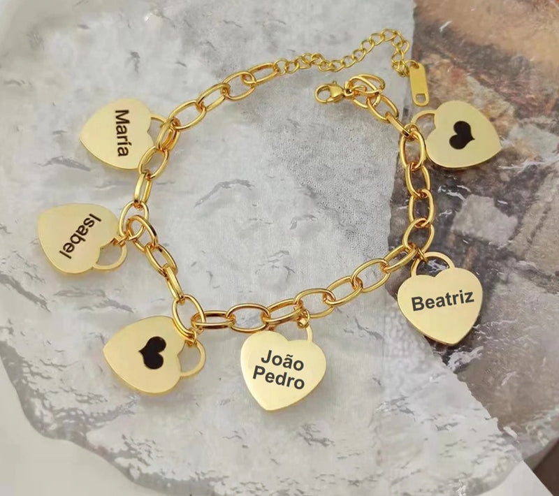 Pulseira Corações da Vida - Personalizável - Gravação a Laser - Aço Inoxidável / Folheado a Ouro.